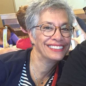 Meet your Posher, Debbie